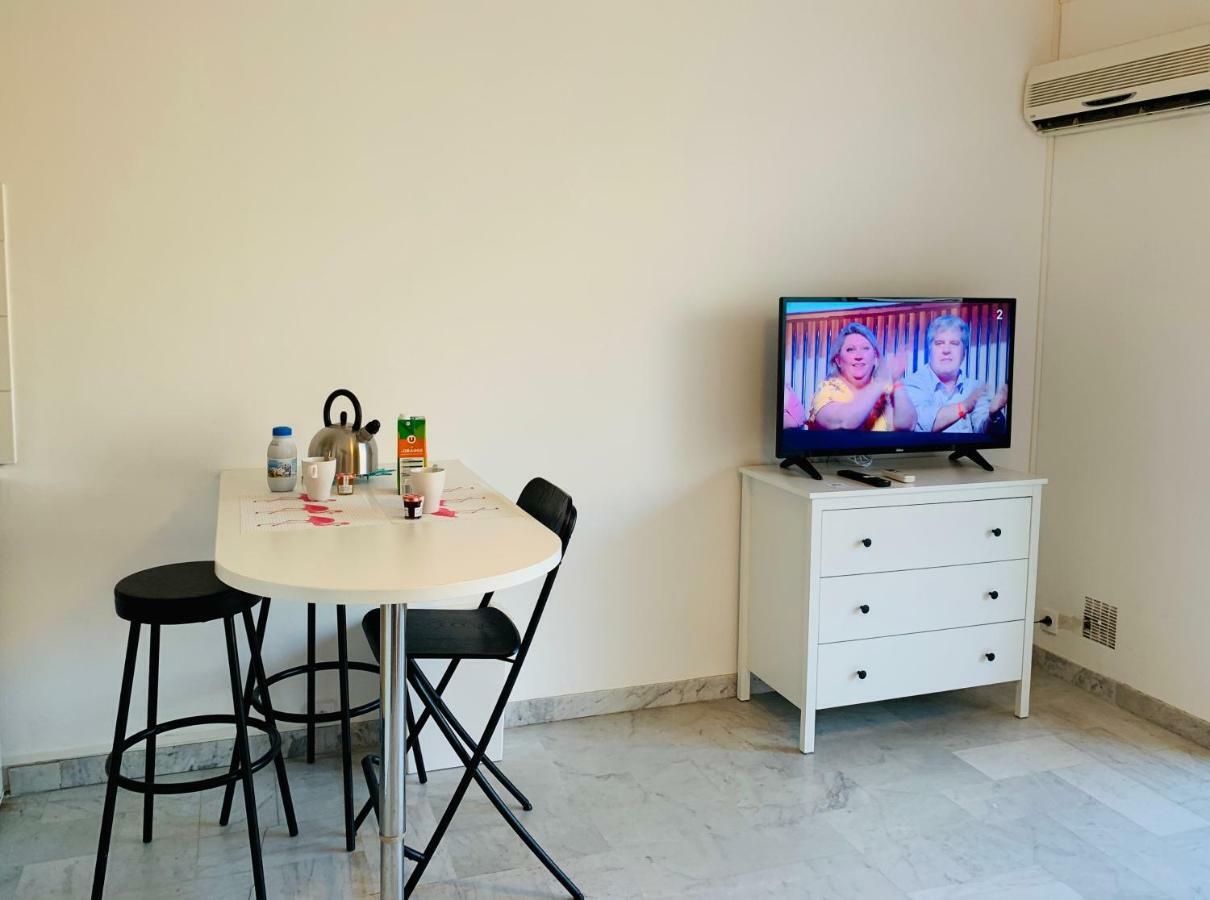 لا غراند موت Les Appartements De Lina-Self Check In المظهر الخارجي الصورة